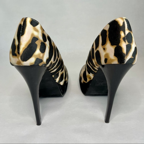 Just Fabulous Leopard Peep Toe Platform Pumps (9) - Picture 5 of 7